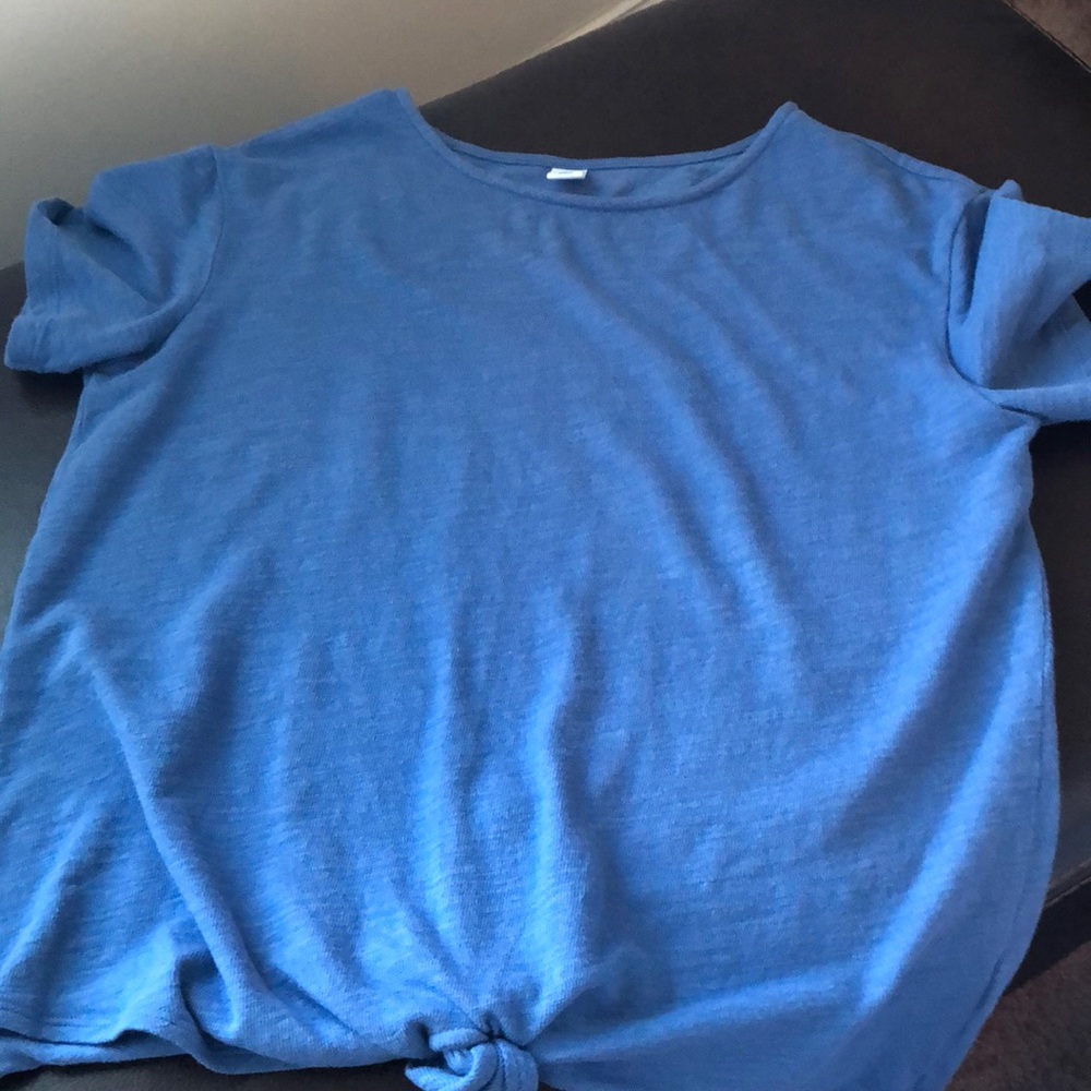 Light blue tee